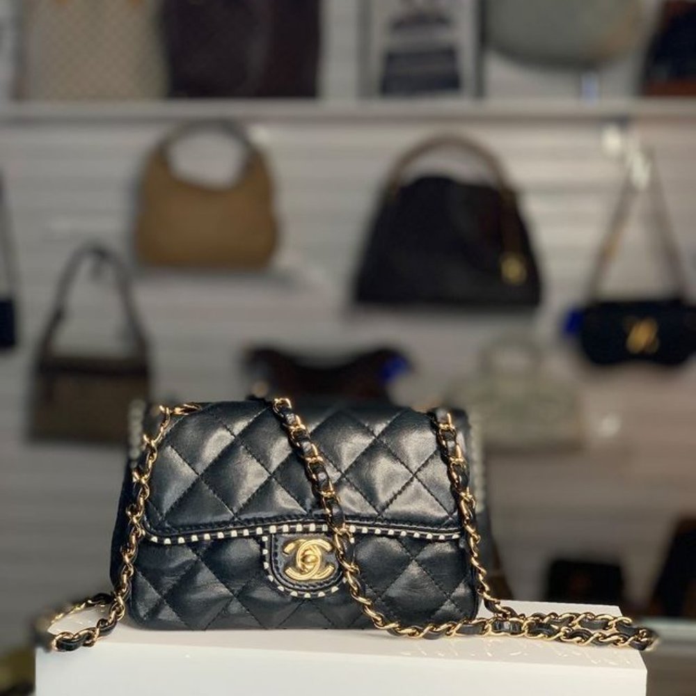 Chanel Mini chain shoulder single back razor stripe